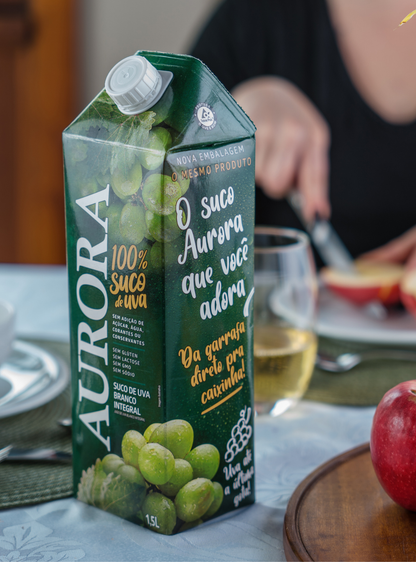 Suco Aurora Integral de Uva Branca Tetra Pak 1,5L