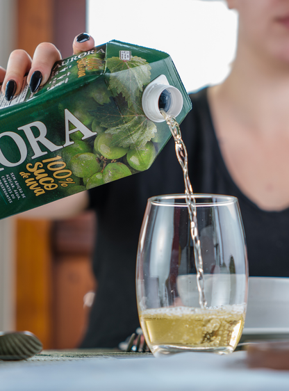 Suco Aurora Integral de Uva Branca Tetra Pak 1,5L