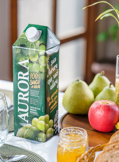 Suco Aurora Integral de Uva Branca Tetra Pak 1,5L