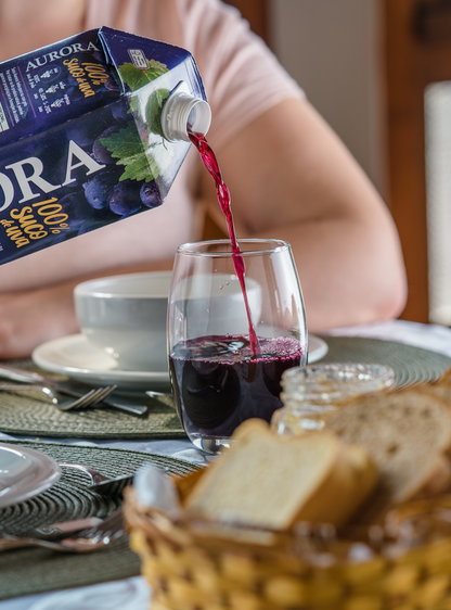 Suco Aurora Integral de Uva Tinto Tetra Pak 1,5L